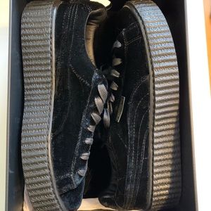 Fenty Puma’s Womens size 9.5 Black Velvet- NEVER WORN!